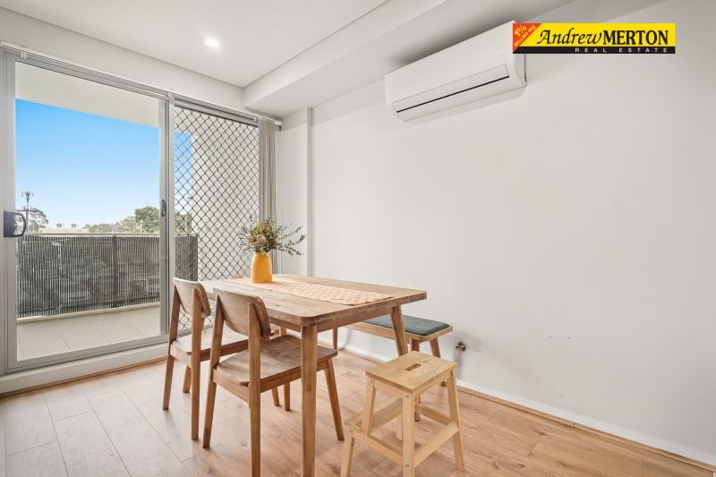 102/25 Railway Road, Quakers Hill