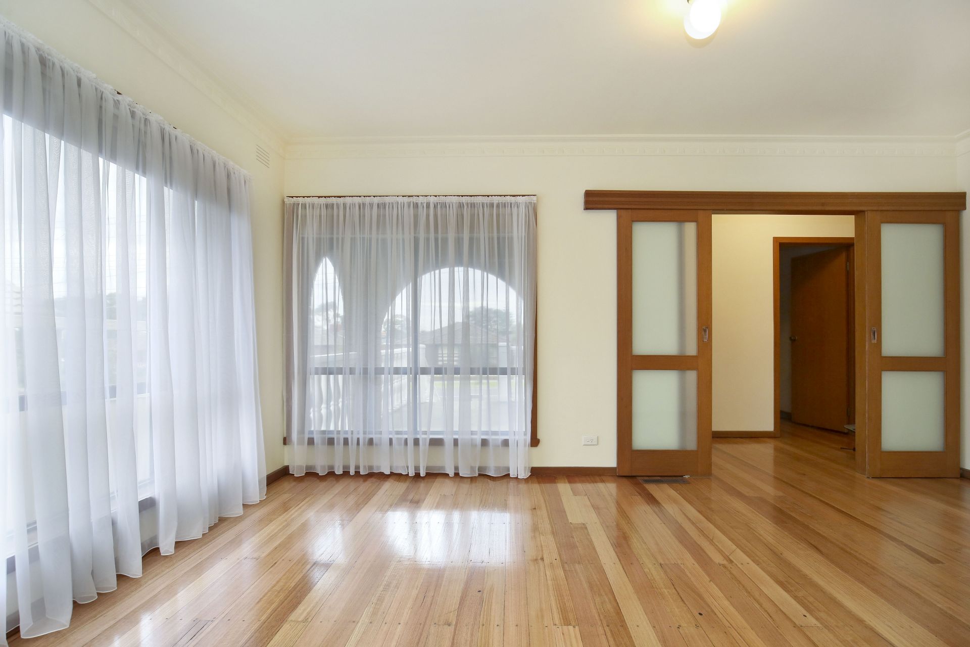 Sitting High 'n Mighty - A 4 bedroom home with all the 