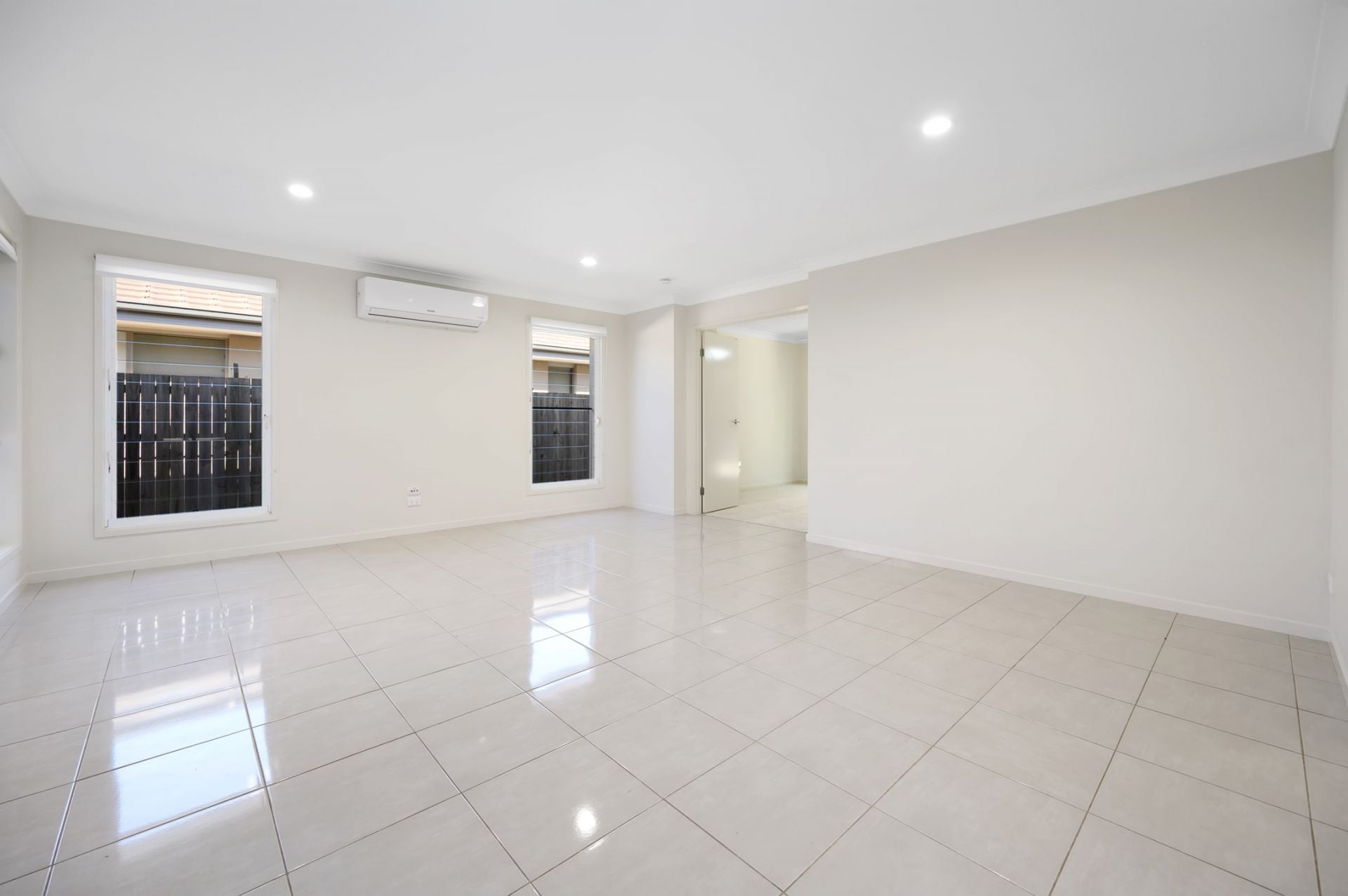 42 Azure Way, Hope Island QLD 4212, Hope Island - Thumbnail 8