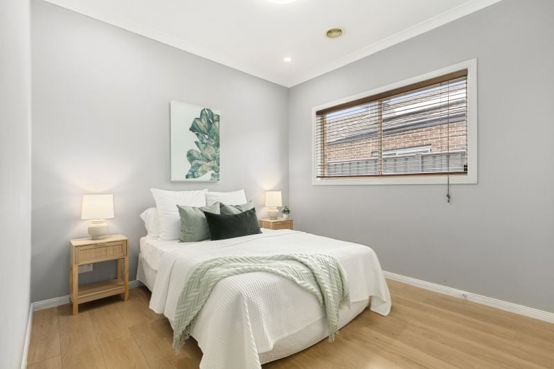 84 Hawkstowe Parade, South Morang