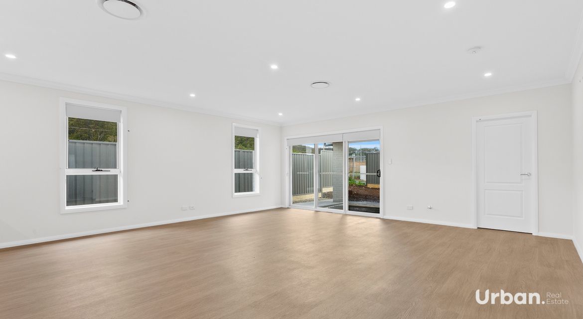 Tullimbar 8 Bemboka Street