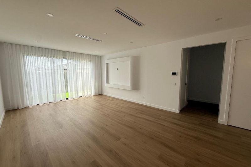 16 Mimicus Drive, Wollert