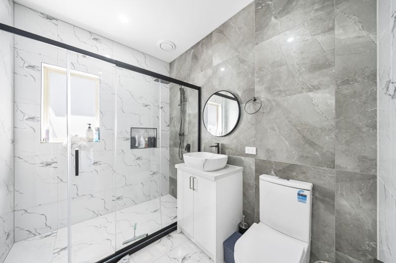 2B Luzon Court, Lalor