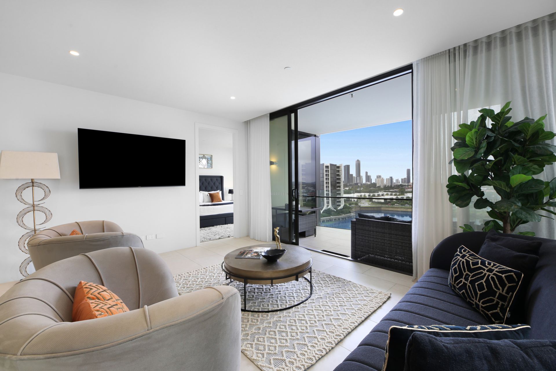 3802/24 The Lanes Boulevard, Mermaid Waters, Mermaid Waters - Thumbnail 2