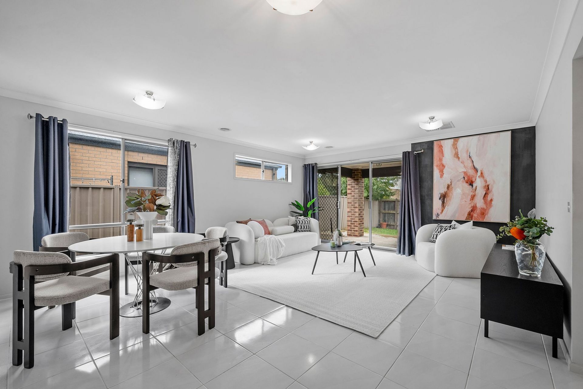 Perfectly Positioned Family Living with Lifestyle Convenience