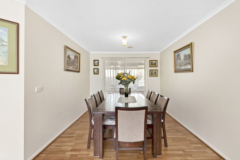 5 Kangaroo Terrace, South Morang