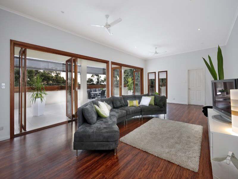 CARINGBAH SOUTH, Caringbah South - Thumbnail 2