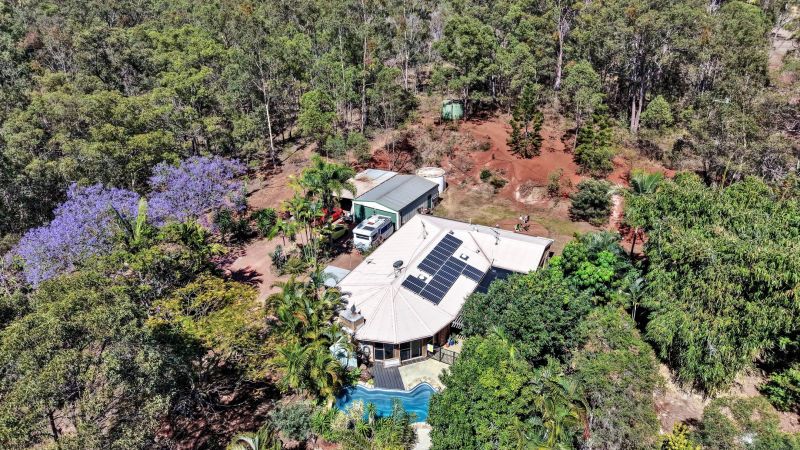 264 Rainbows Road, South Isis, South Isis - Thumbnail 3