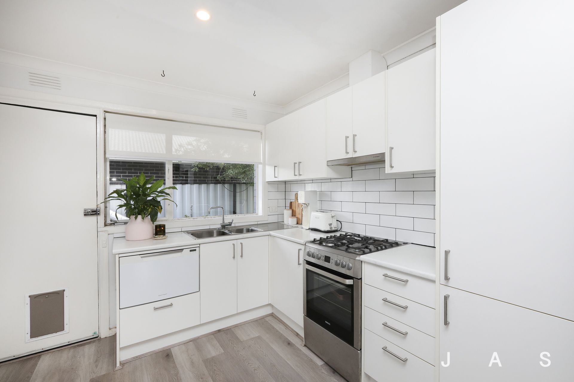 2/79 Kernot Street South Kingsville VIC, South Kingsville - Thumbnail 4