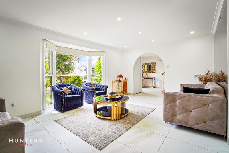 4 Elayne Place, Guildford