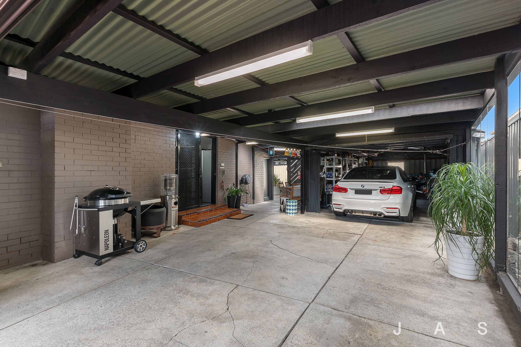 22 Neal Court Altona North VIC, Altona North - Image 1