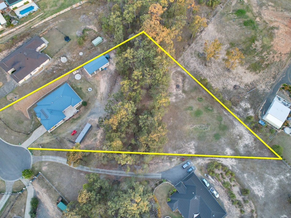 A LARGE FAMILY HOME TO CALL YOUR OWN