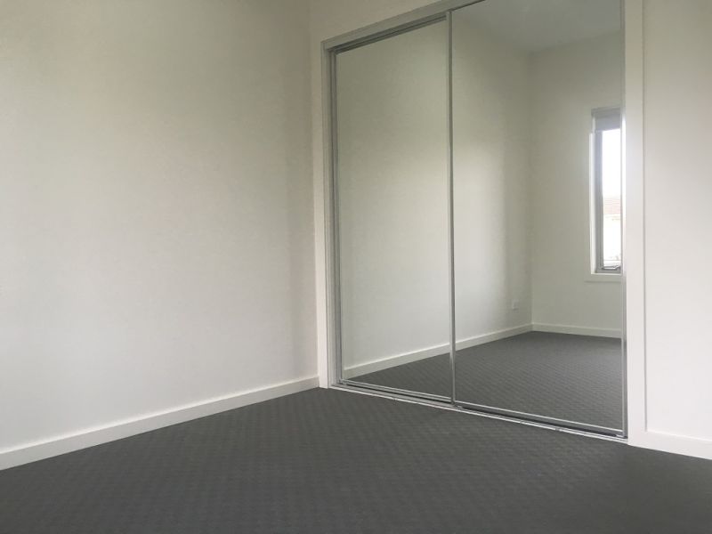 1/60 Messmate Street, Lalor
