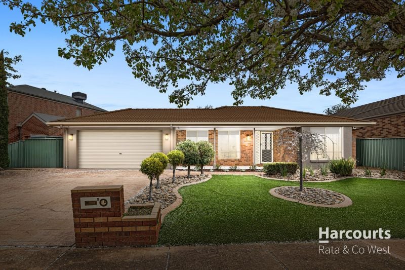 9 Northampton Crescent, Caroline Springs