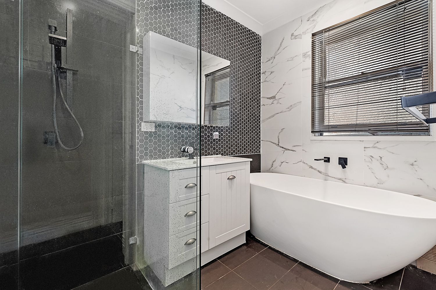 29 Pennant Hills Road, Normanhurst, Normanhurst - Thumbnail 7