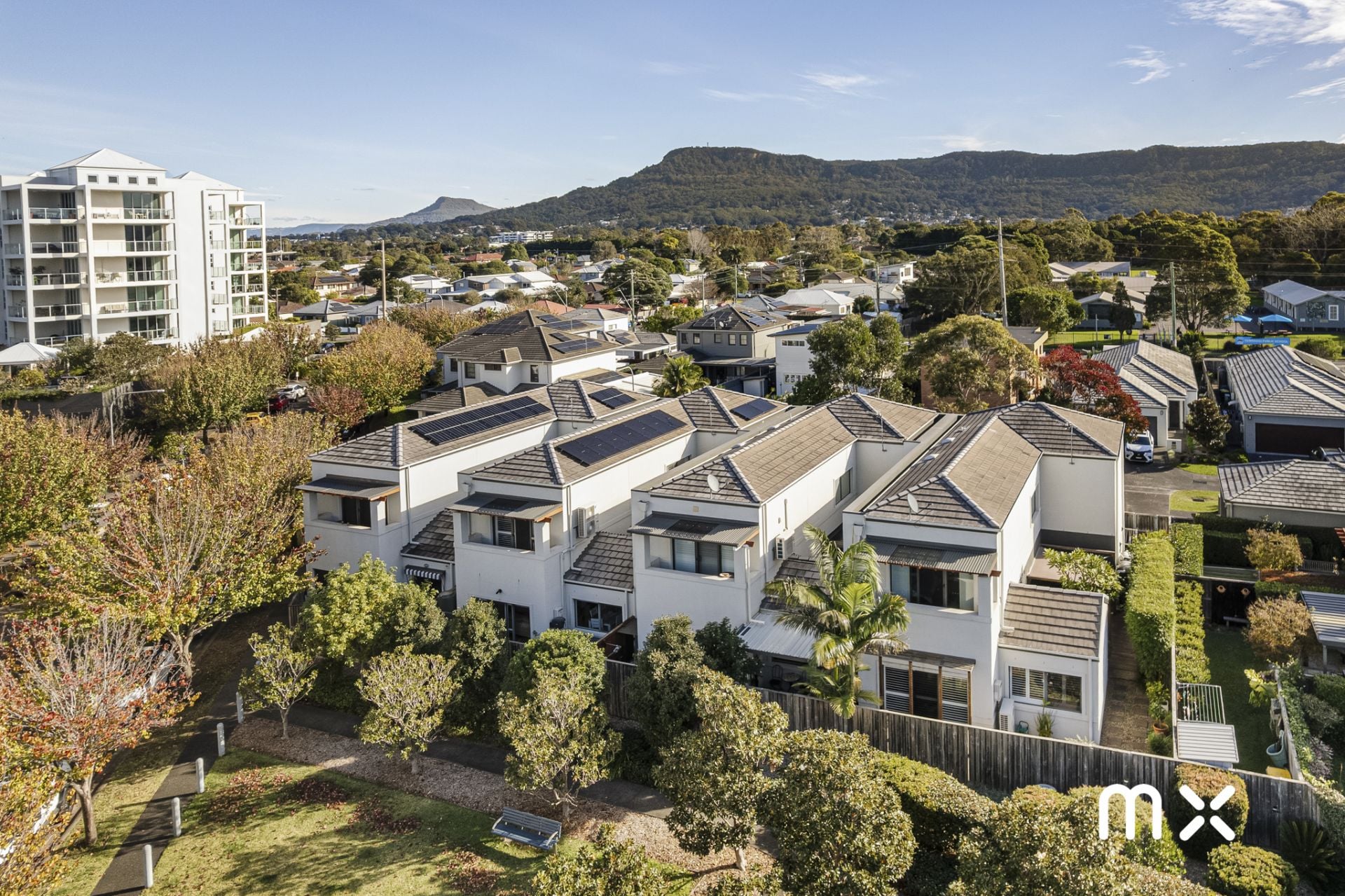 5 Bertone Close, Fairy Meadow - Thumbnail 2