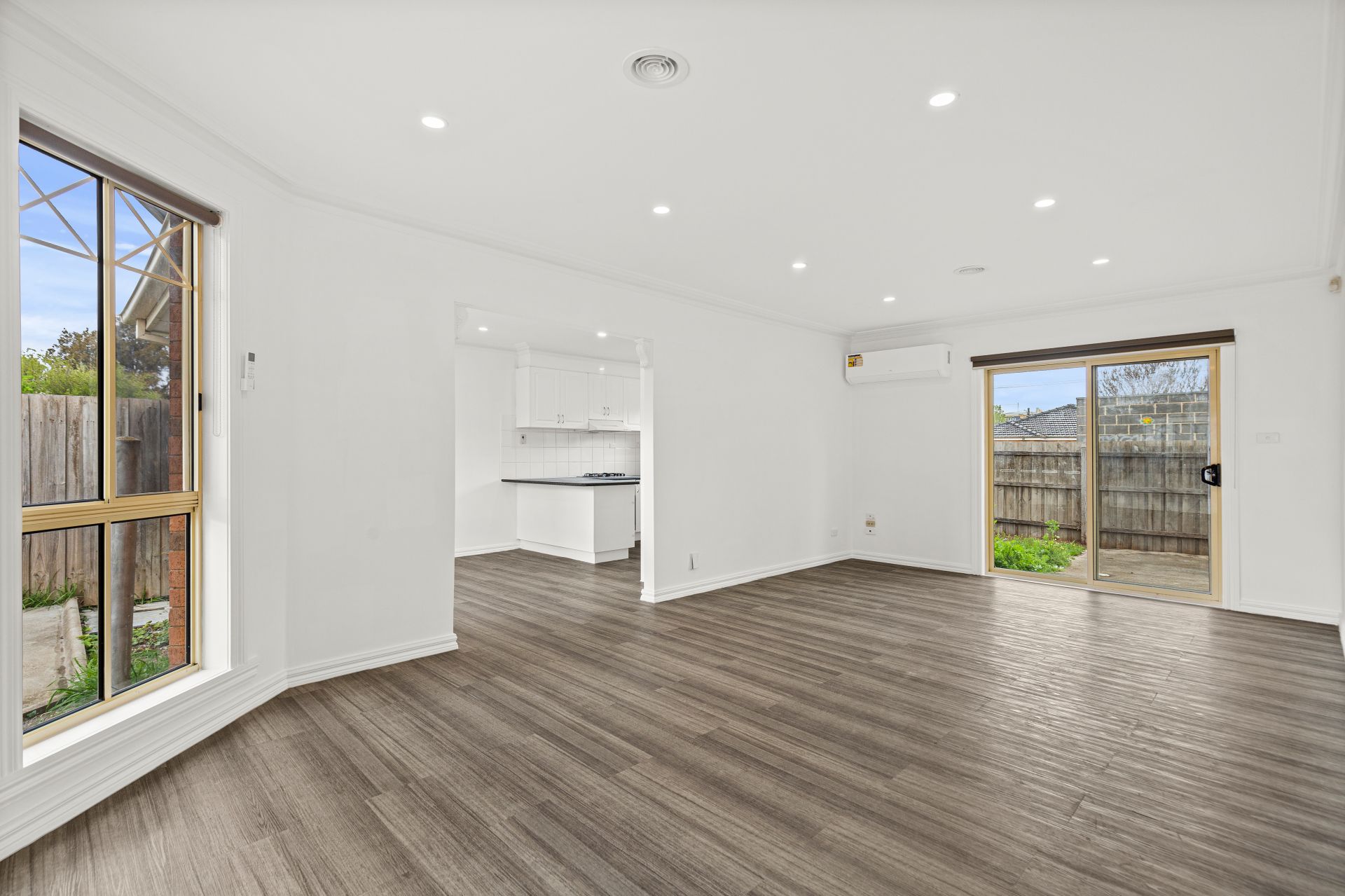 2/21 Elizabeth Street, St Albans - Thumbnail 4