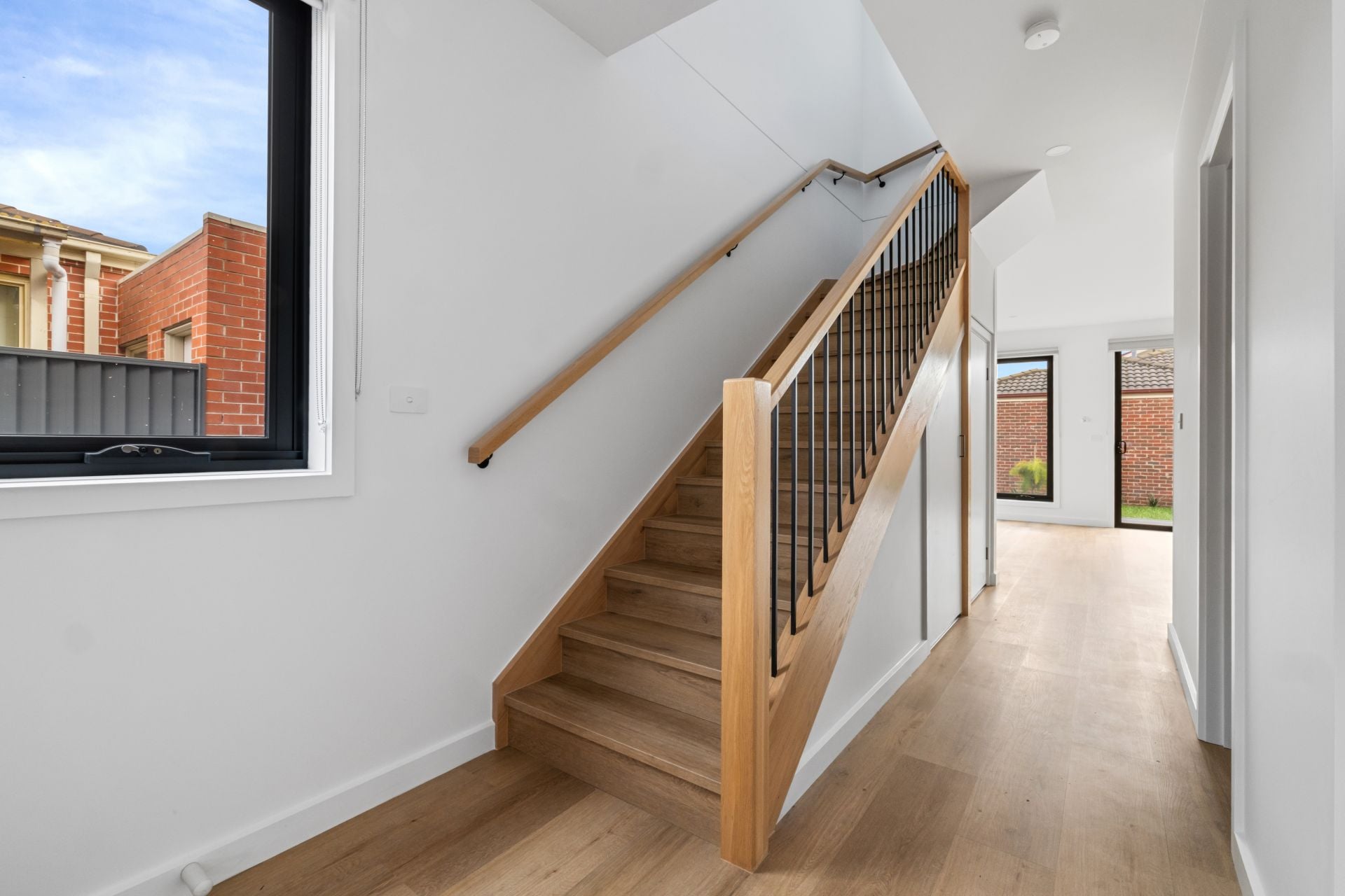 Contemporary Style, Effortless Living & Prime Reservoir Location