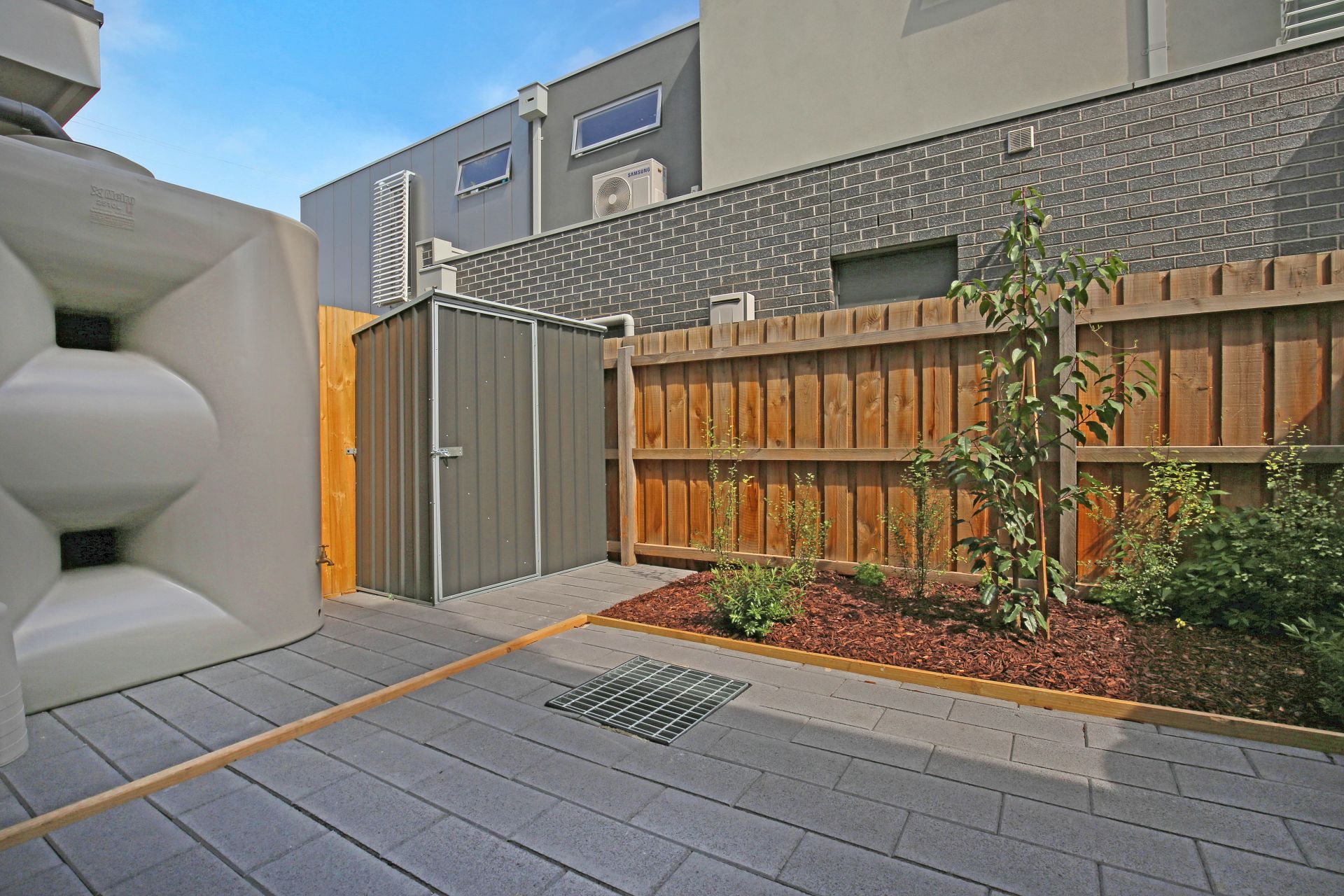 Architecturally Designed Tri-Level Townhouse