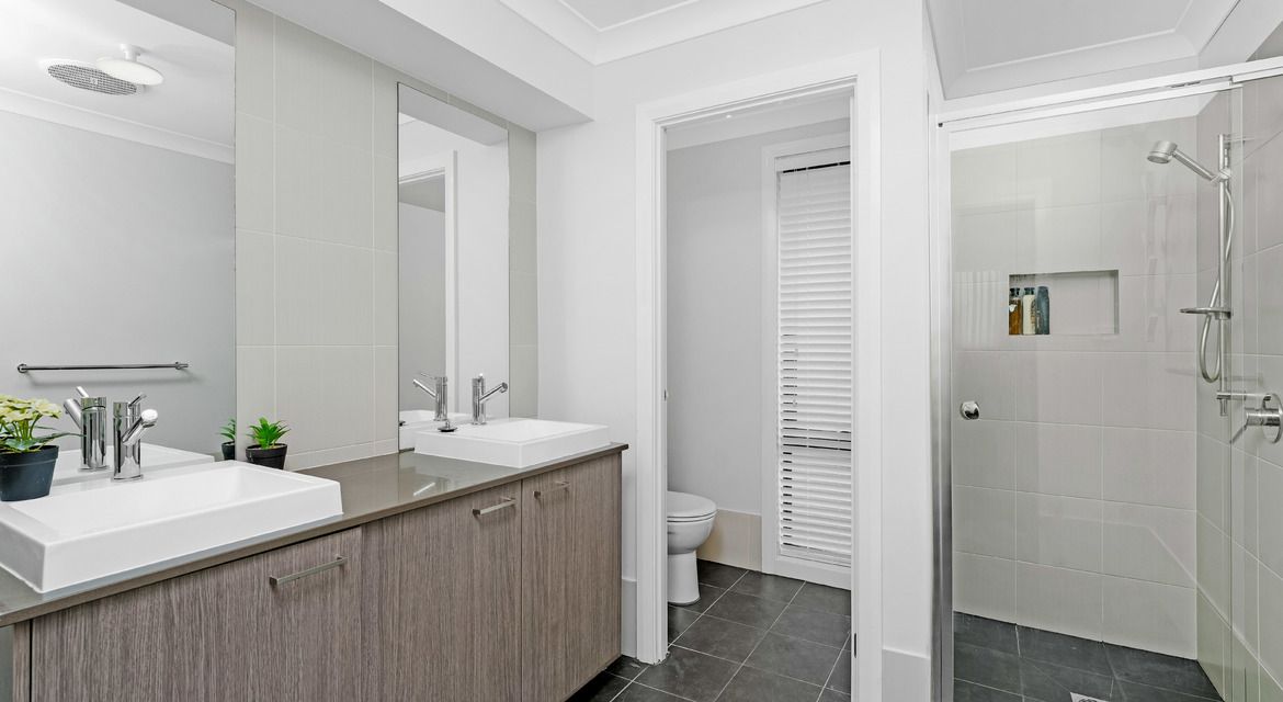 Denham Court 24 Glycine Street