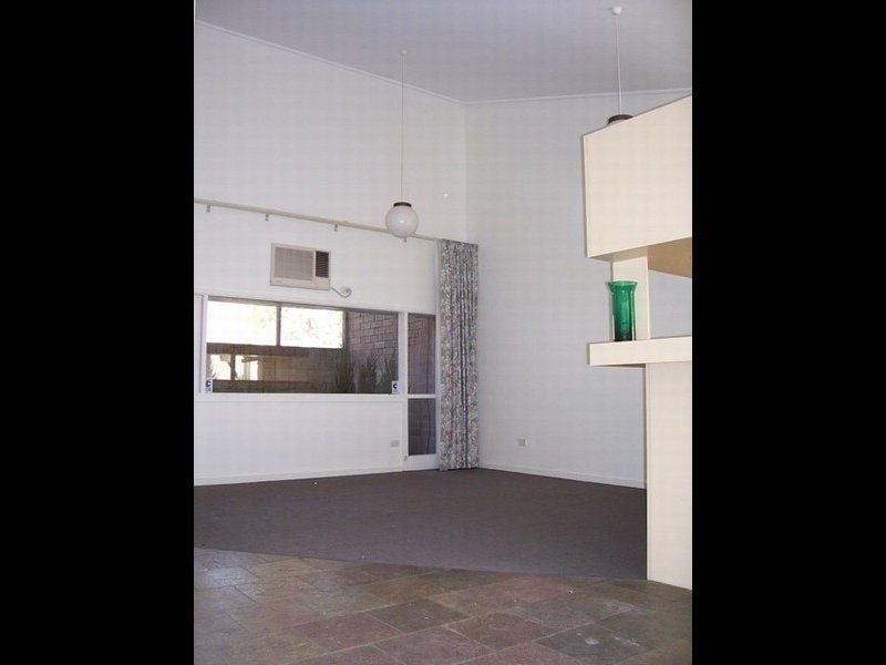 4 McLaren Street ADELAIDE SA, Adelaide - Thumbnail 3