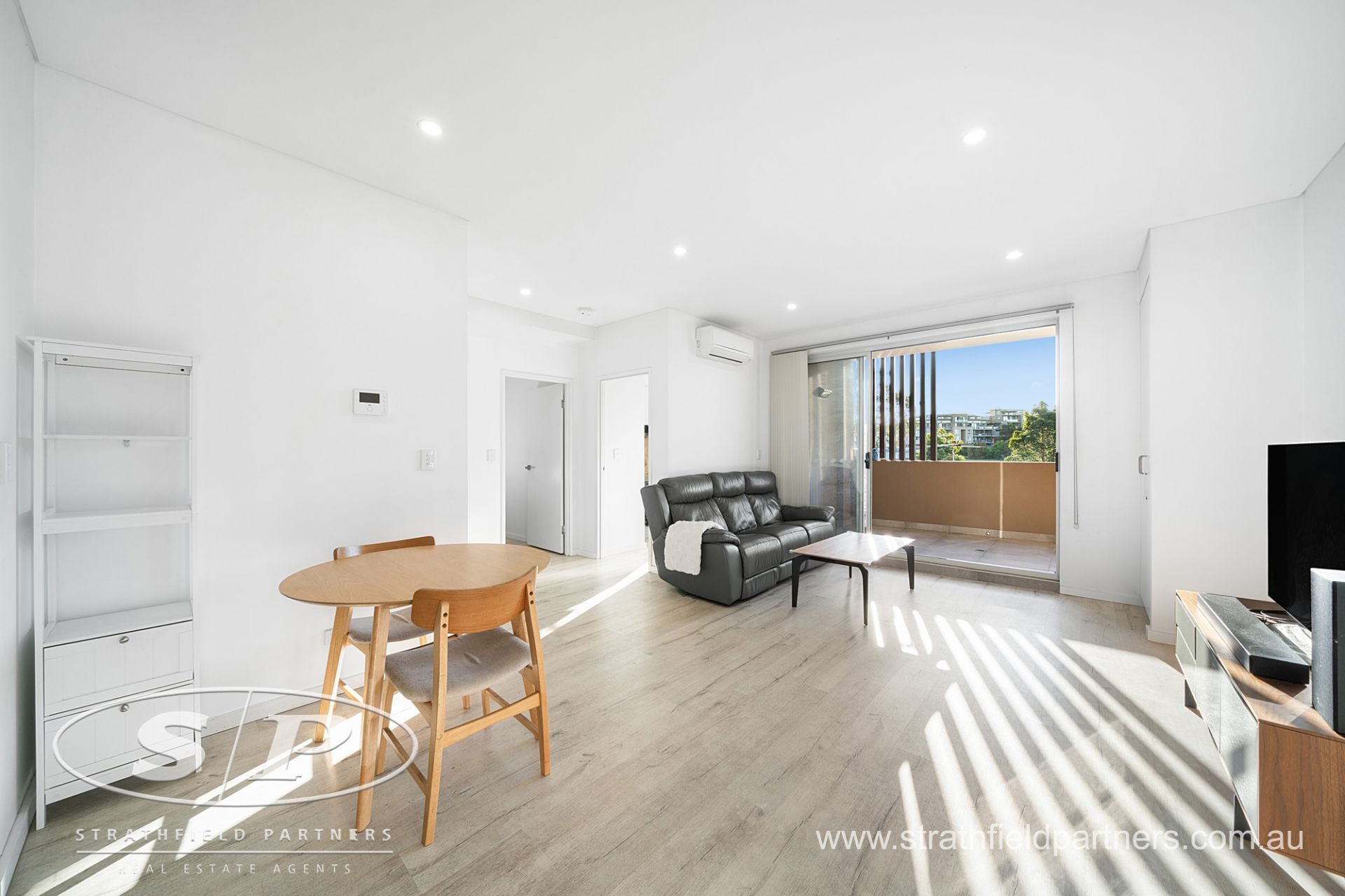 204/12-14 Mandemar Avenue, Homebush West, West - Thumbnail 2