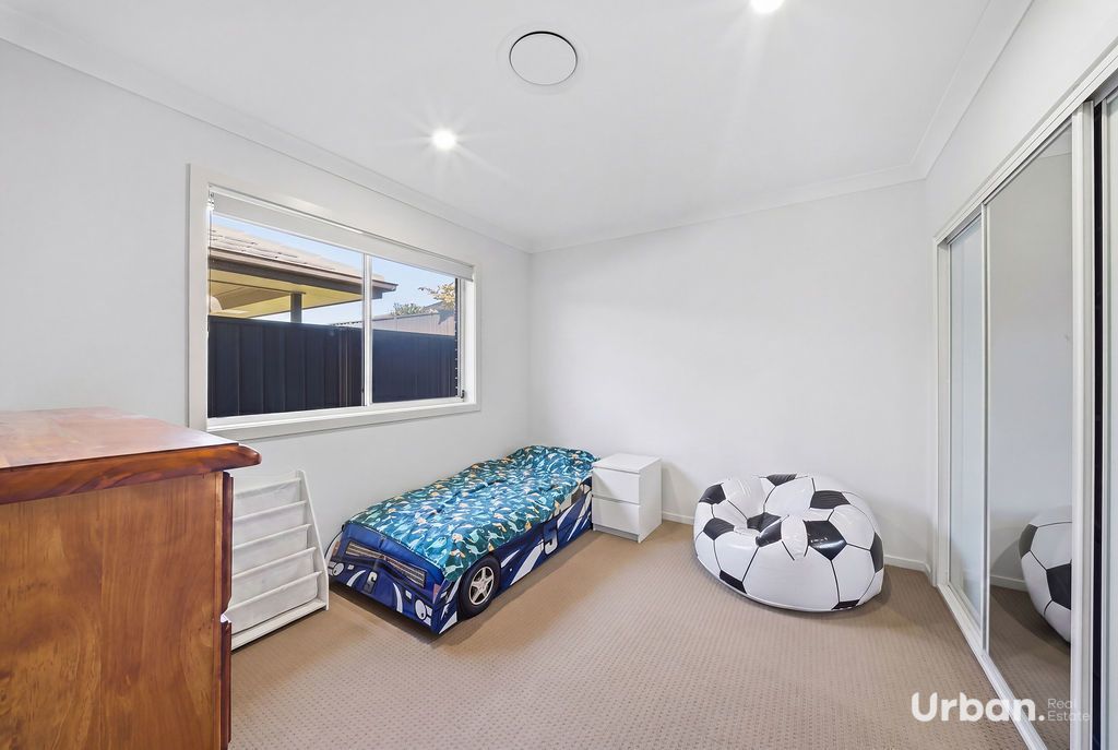 Oran Park 16 Herd Street