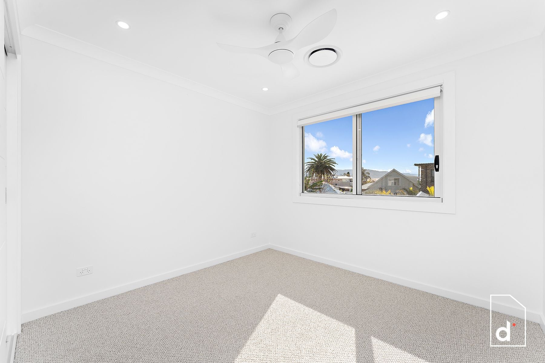 16B Robertson Road, Woonona NSW