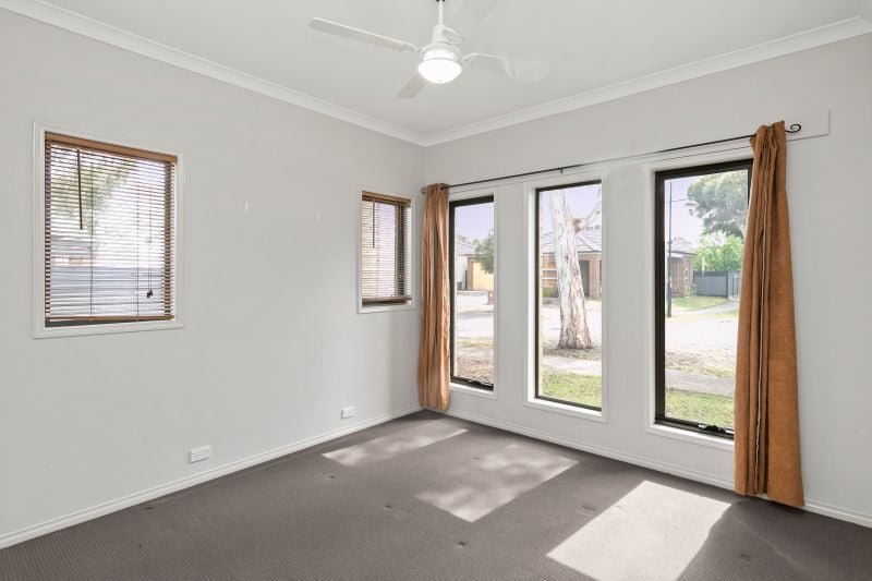 37 Cheltenham Close, Craigieburn