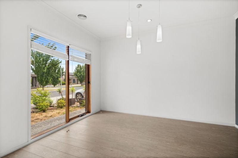 20 St Naum Terrace, Lalor