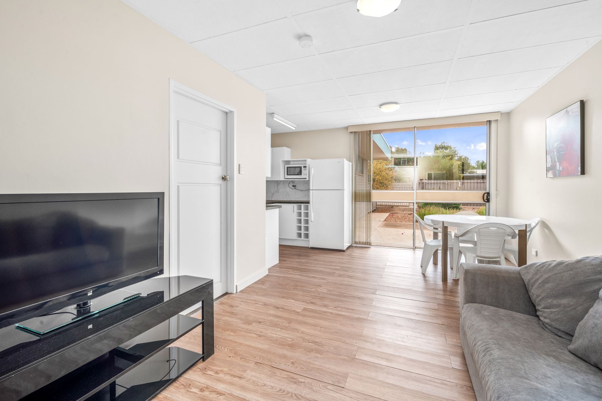 4/15 McMinn Street East Side NT, East Side - Thumbnail 5