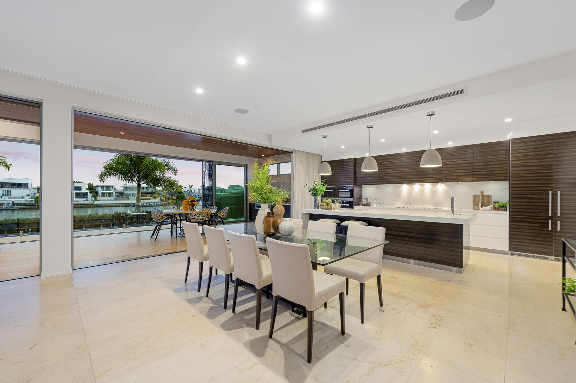 126 Amalfi Drive, Isle Of Capri QLD 4217, Surfers Paradise - Thumbnail 6