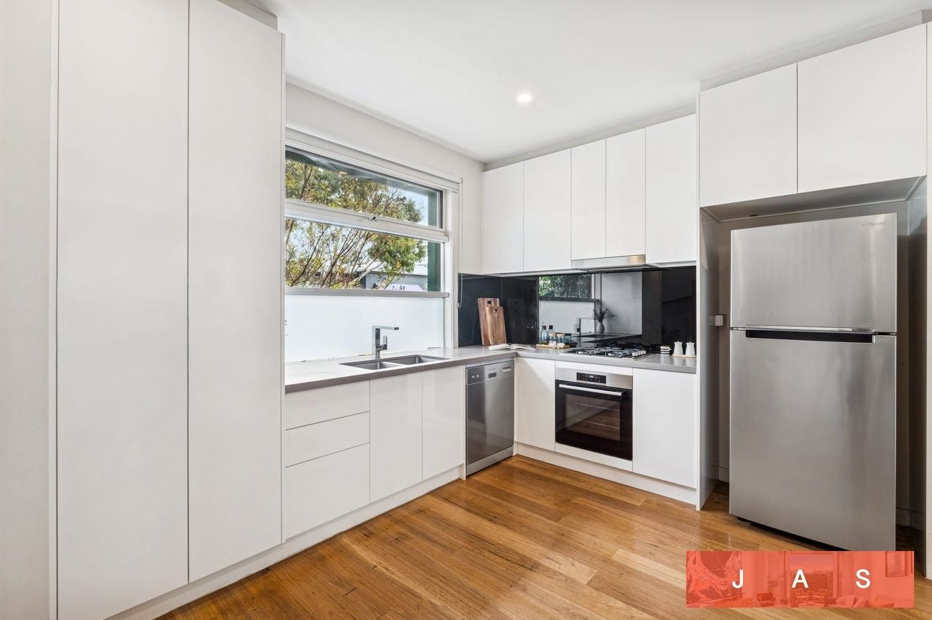 1B Loch Street Yarraville VIC, Yarraville - Thumbnail 4