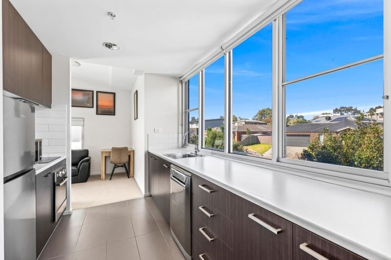 14/4 Ficinia Mews, Highton - Thumbnail 8