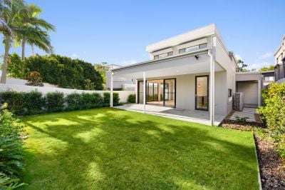 Elegance Meets Luxury Finishes in Brand New Development in Sanctuary Cove
