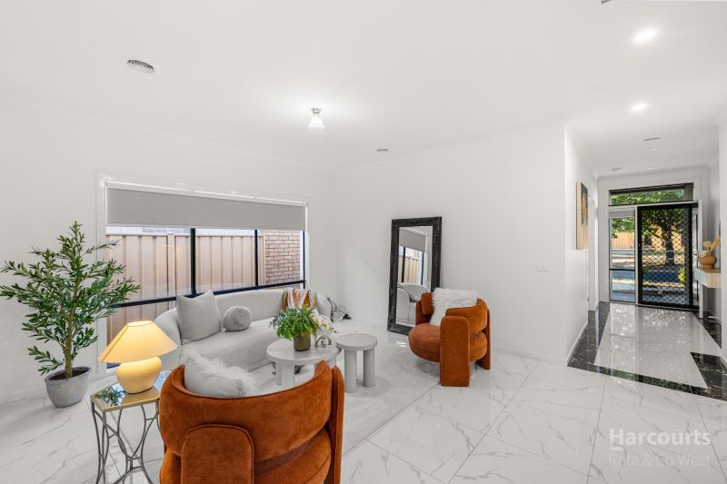 5 Kings Domain, Caroline Springs