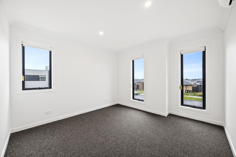 710 Grand Boulevard, Mickleham