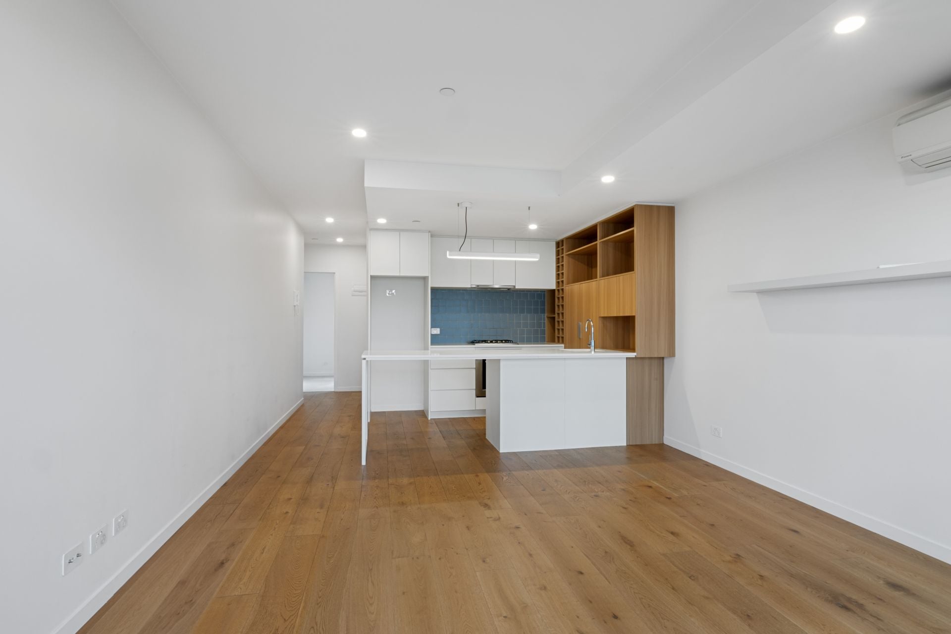 Stylish Two-Bedroom Apartment on the Thornbury Fringe