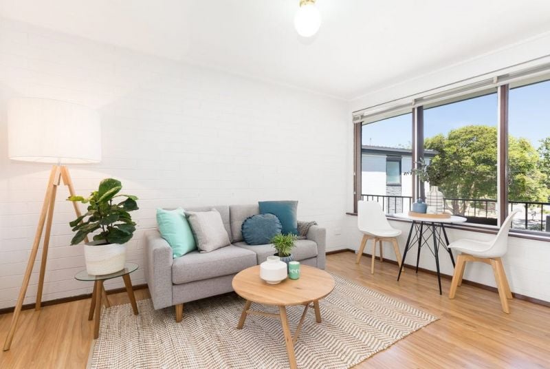 9/18 Park Crescent, Caulfield North - Thumbnail 2