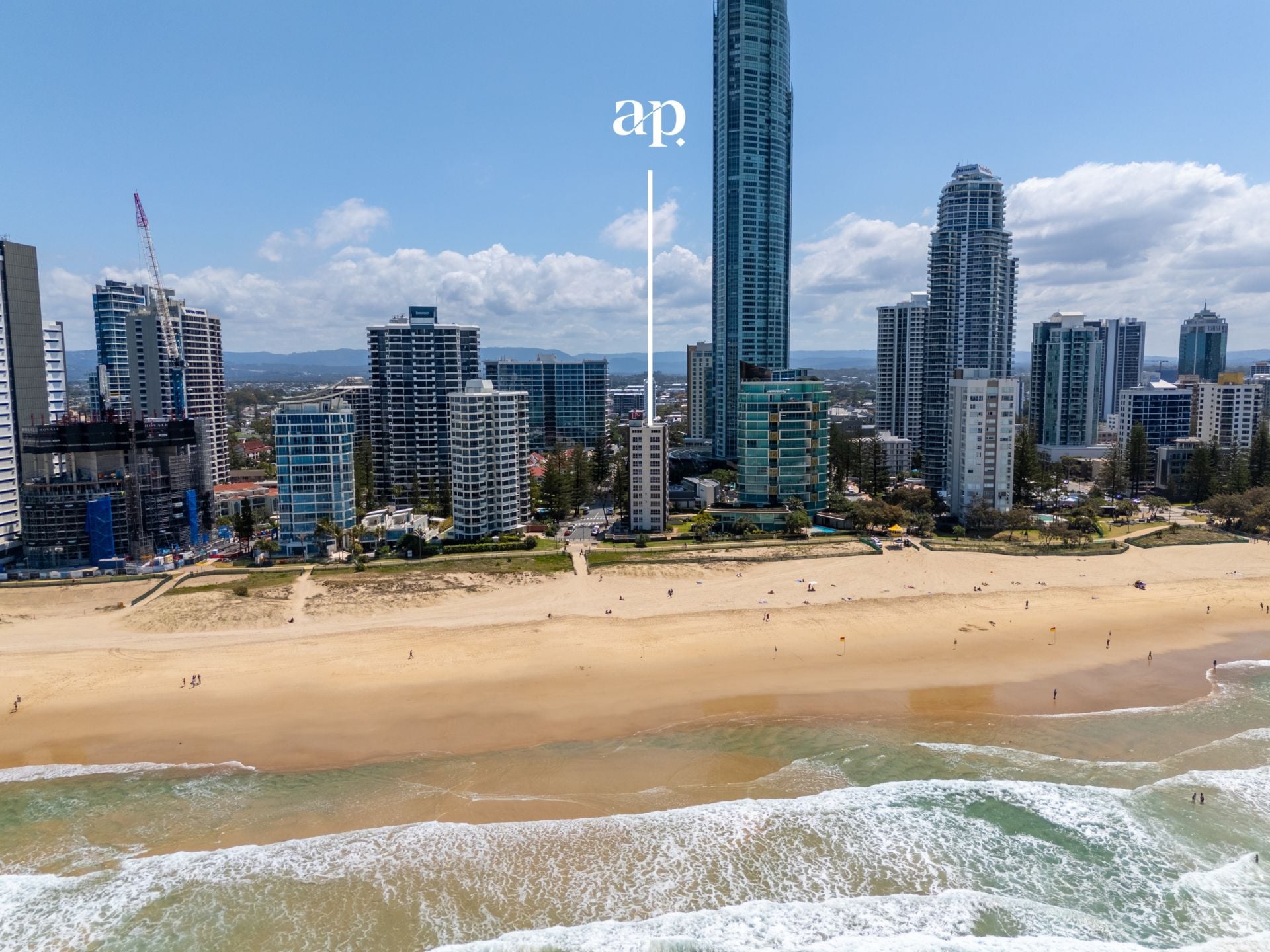 27/29 Northcliffe Terrace, Surfers Paradise - Thumbnail 3