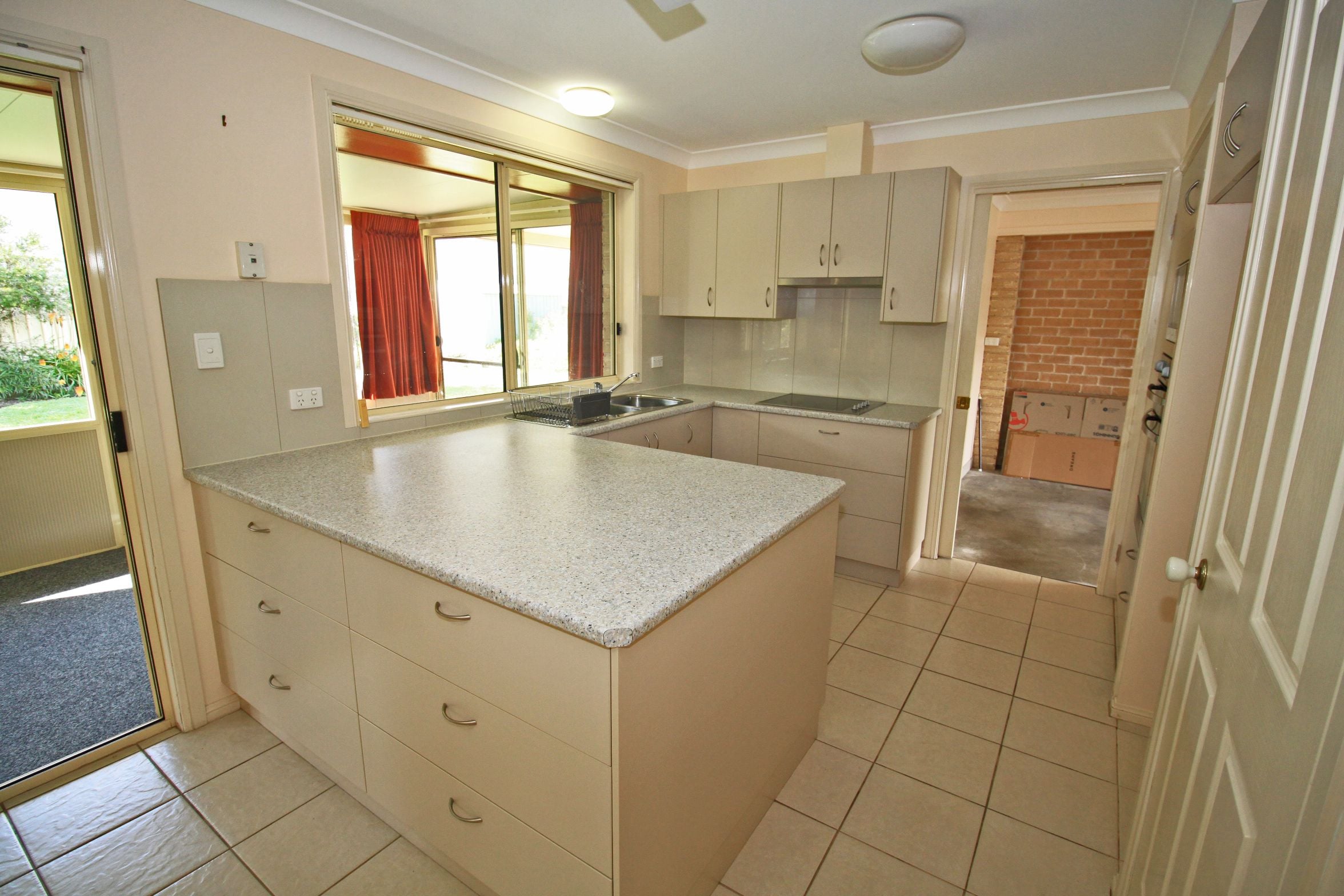8 Lilli Pilli Close, LAKEWOOD NSW 2443