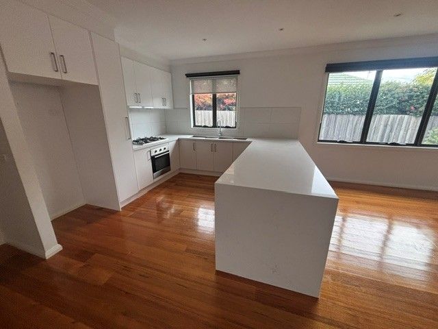 Perfect Family Home! - Gardener Included!