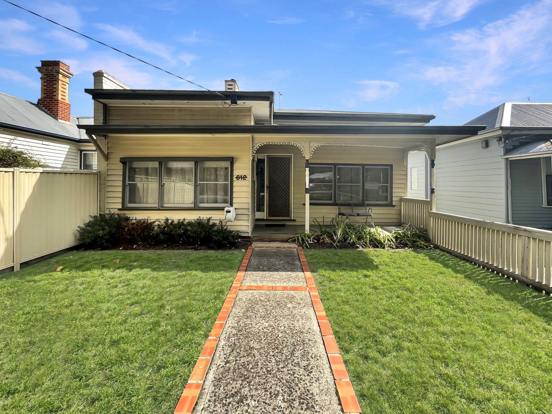 612 Drummond  Street South, Redan, Redan - Thumbnail 2