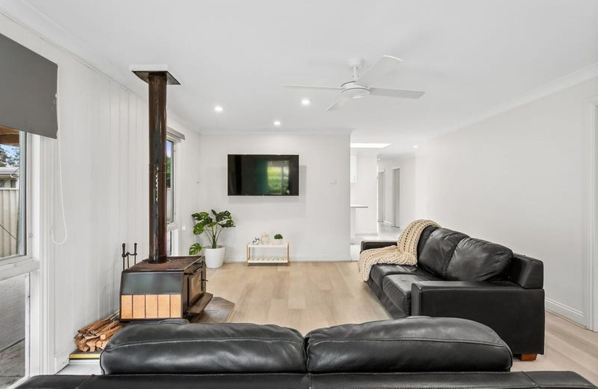62 Birdwood Drive, Blue Haven, Blue Haven - Thumbnail 4
