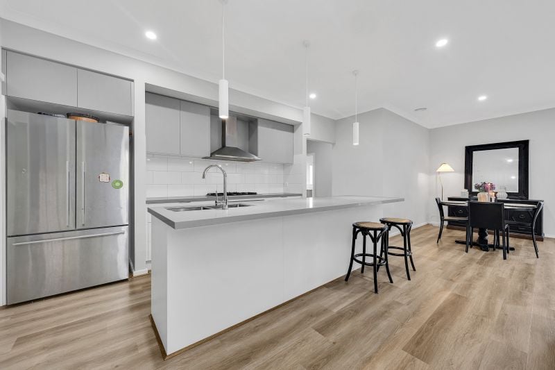 44 Clapham Avenue, Wollert