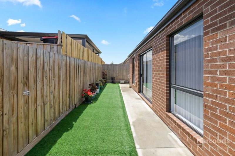 46 Slavko Drive, Fraser Rise