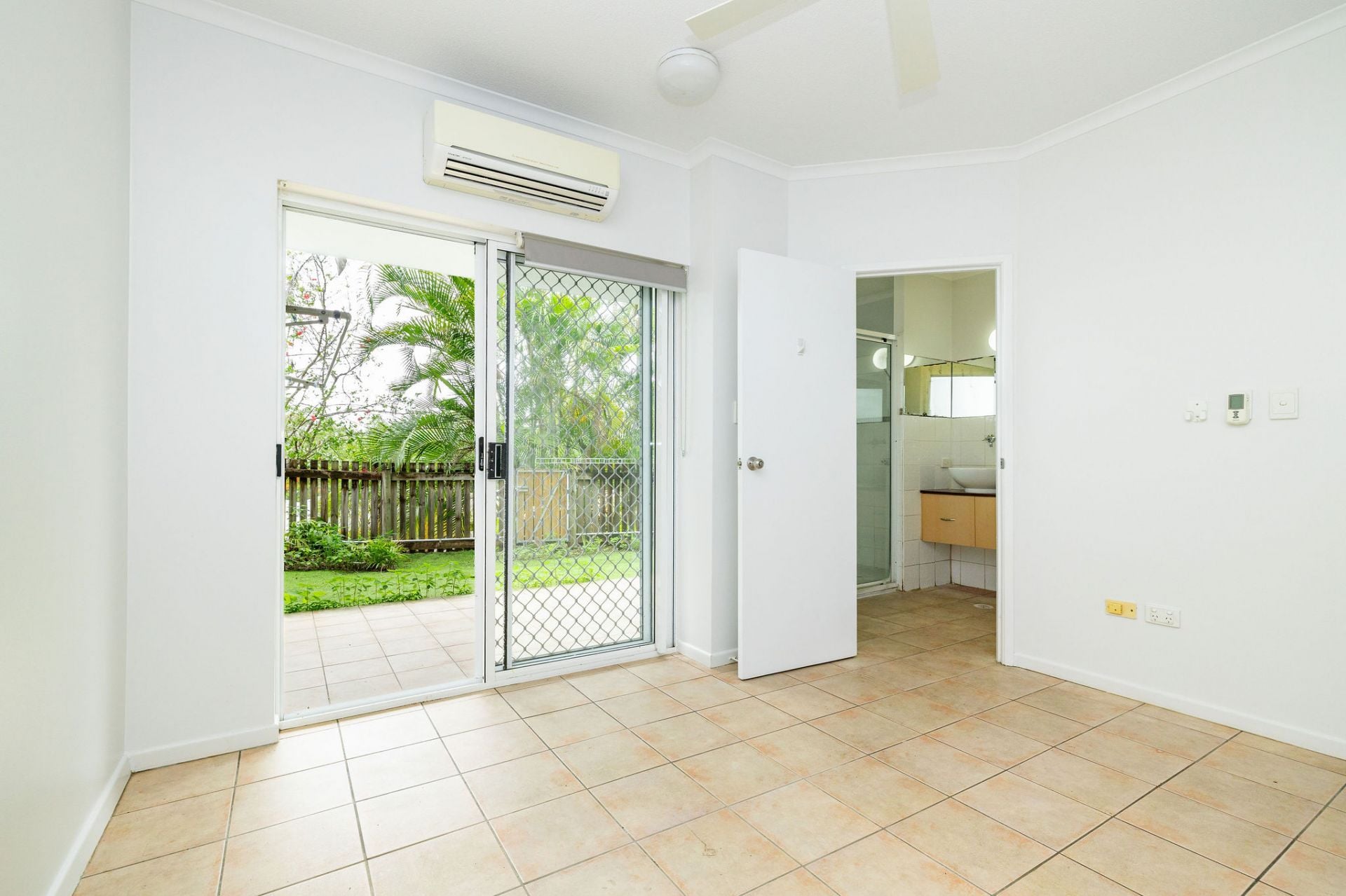 20/12 Eshelby Drive Cannonvale QLD, Cannonvale - Thumbnail 7