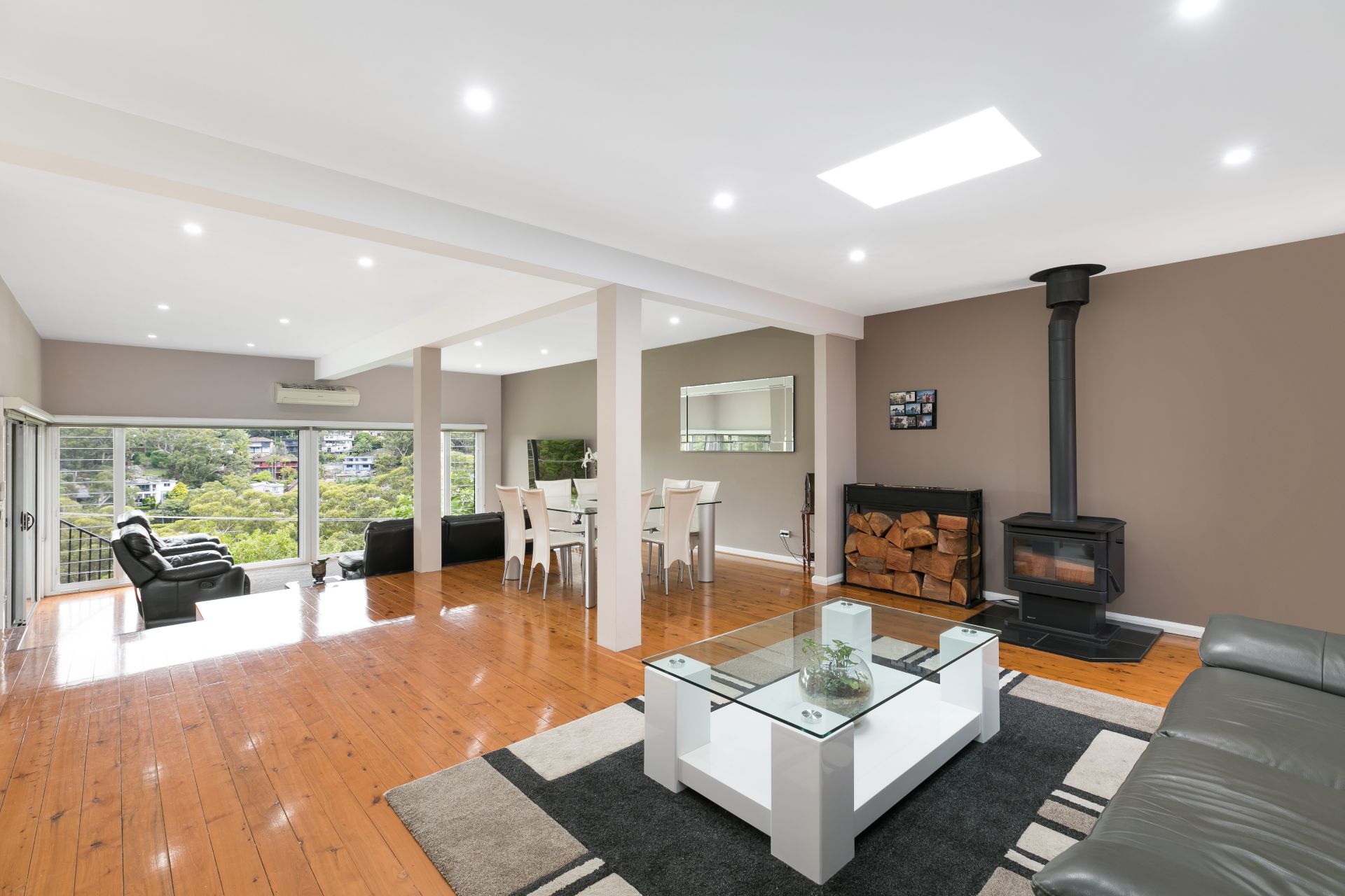 19 Dents Place, GYMEA BAY, Gymea Bay - Thumbnail 3
