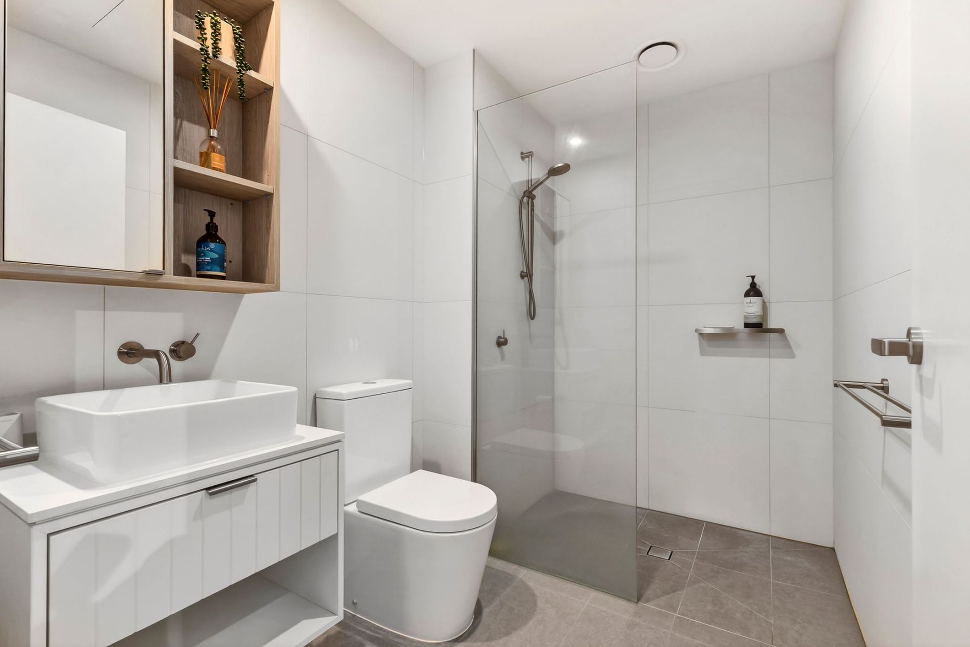 1102/44 Ryrie Street, Geelong - Thumbnail 8