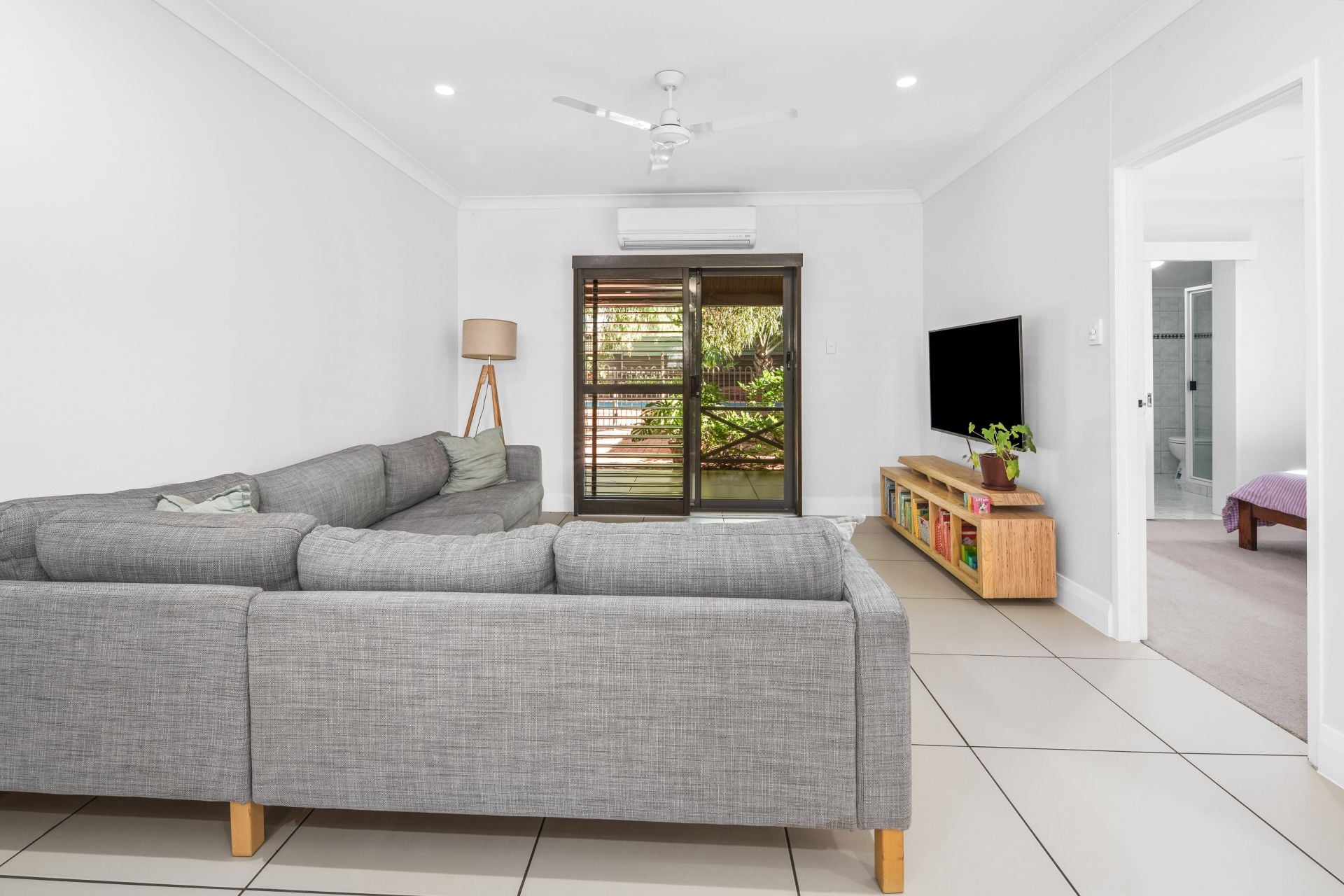 8 Bowman Close Araluen NT, Araluen - Thumbnail 6